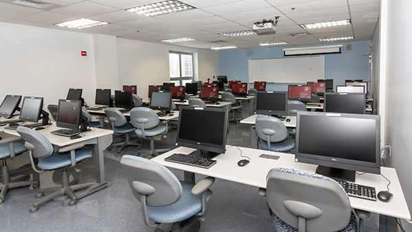 Computer Classroom (212)